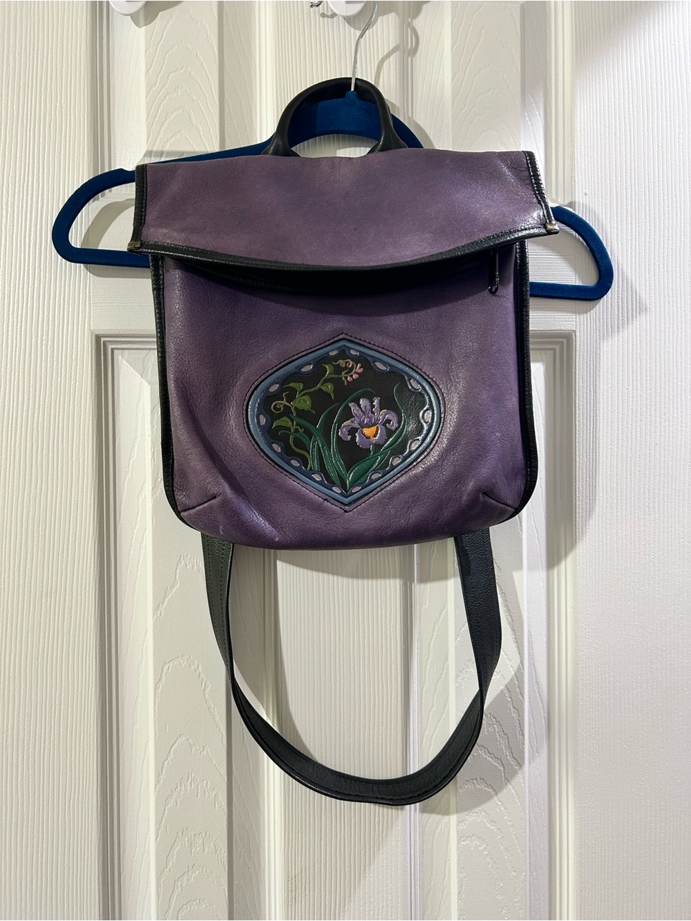 Turtle Ridge Purple Floral Leather Purse